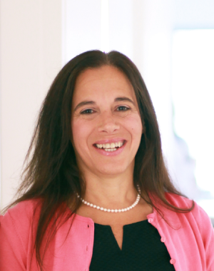 testimonial-lady-img